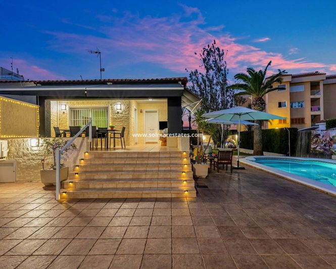 Image No.31-4 Bed Villa for sale