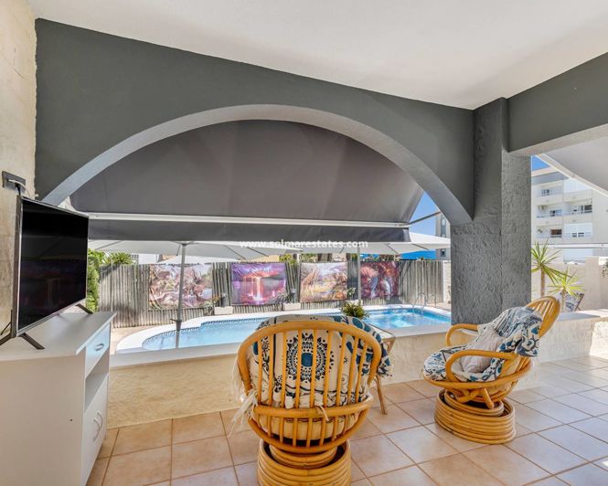 Image No.7-4 Bed Villa for sale