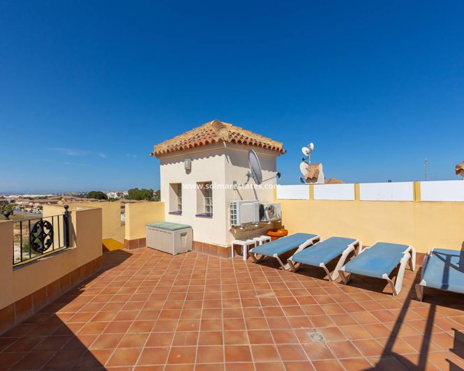 Image No.19-2 Bed Apartment for sale