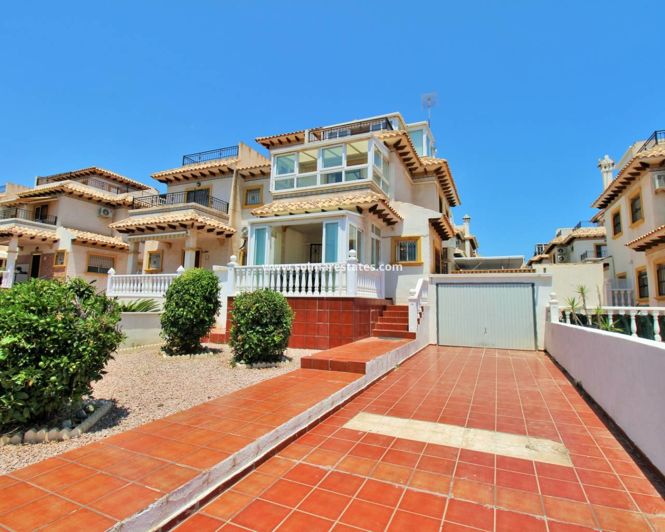 Image No.1-2 Bed Quad for sale