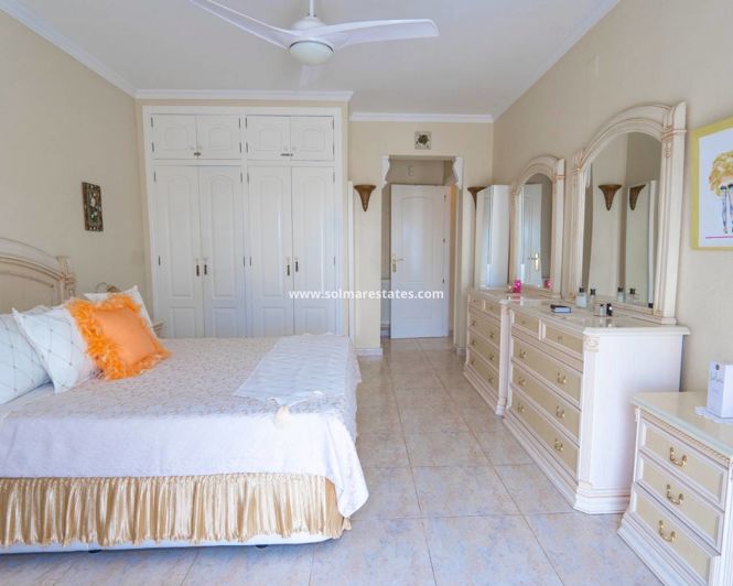 Image No.24-5 Bed Villa for sale