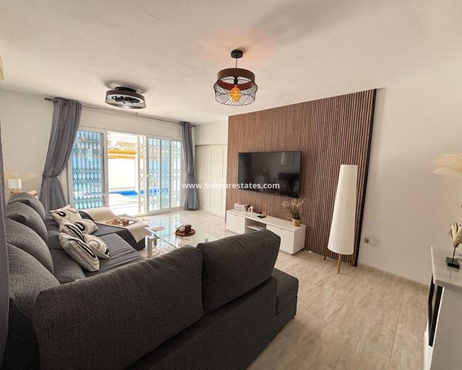 Image No.4-3 Bed Villa for sale