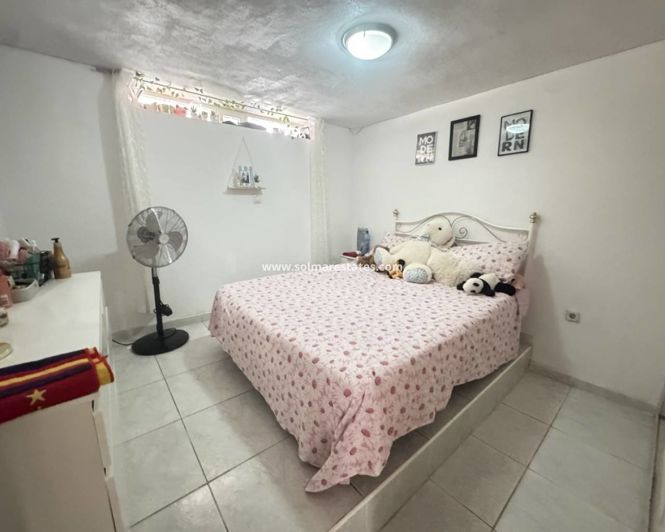 Image No.20-4 Bed Villa for sale