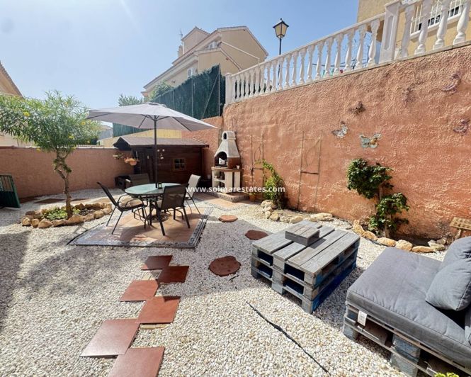 Image No.3-4 Bed Villa for sale