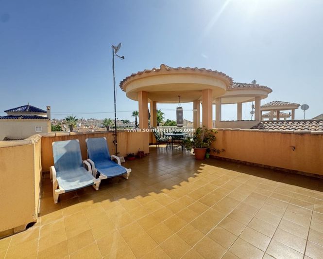 Image No.4-4 Bed Villa for sale