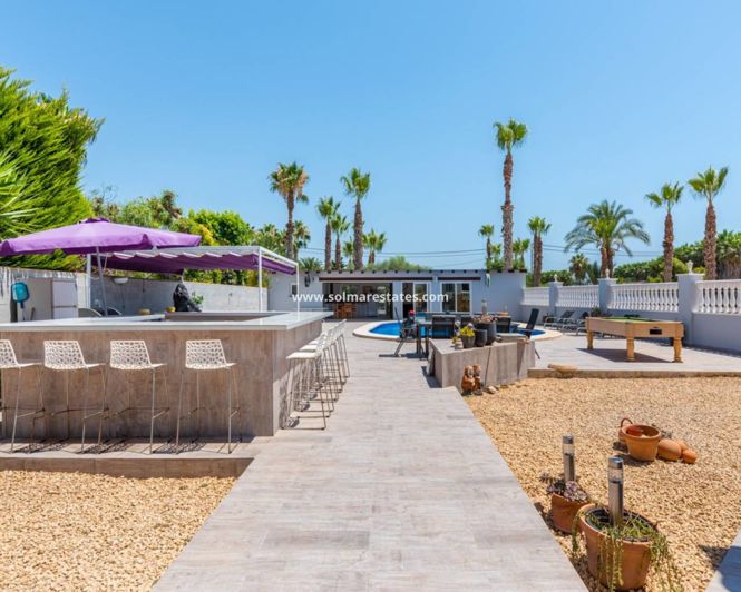 Image No.32-4 Bed Villa for sale