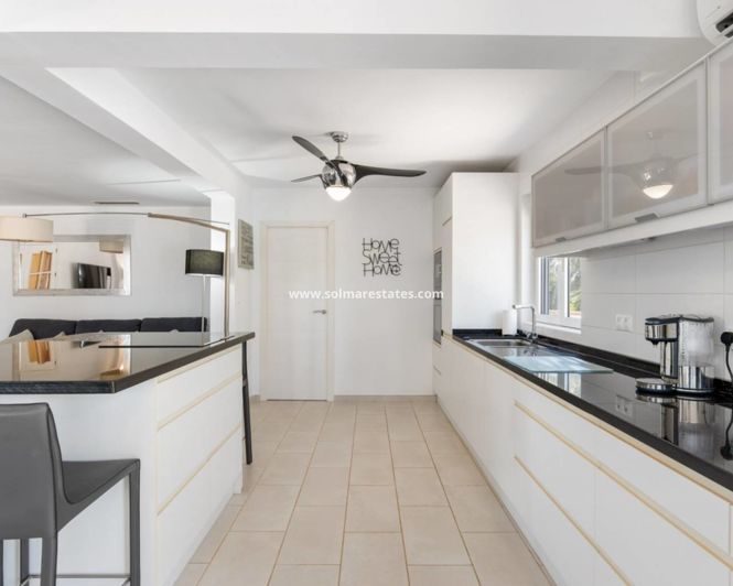 Image No.7-4 Bed Villa for sale