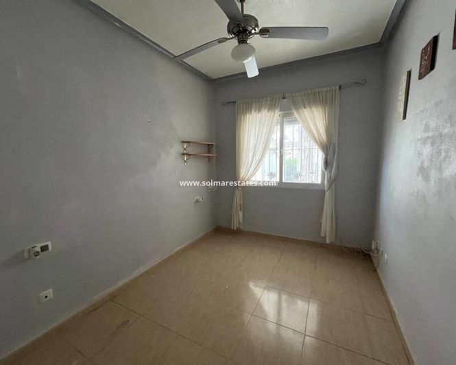 Image No.28-3 Bed Villa for sale