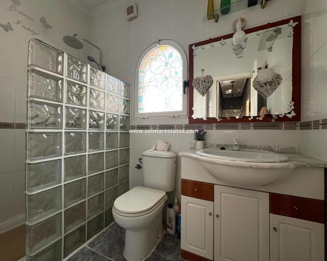 Image No.34-3 Bed Villa for sale