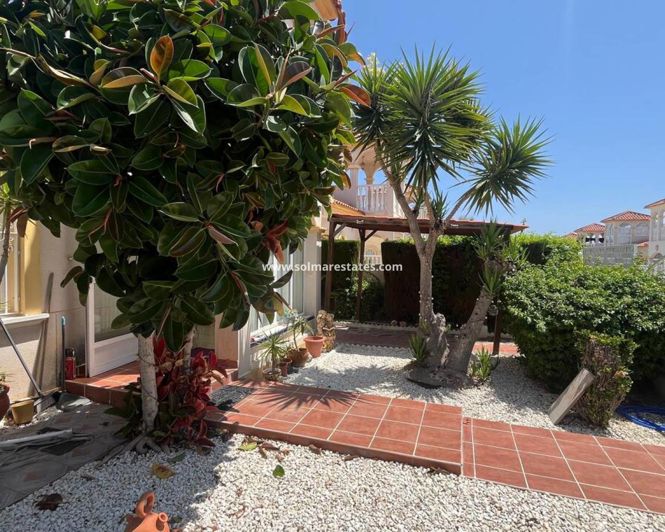 Image No.4-3 Bed Villa for sale