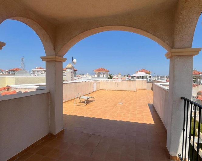 Image No.8-3 Bed Villa for sale