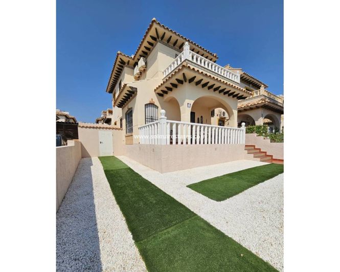 Image No.1-3 Bed Quad for sale