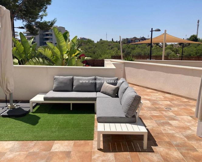 Image No.25-2 Bed Apartment for sale