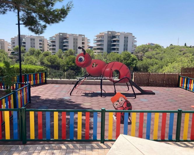 Image No.40-2 Bed Apartment for sale