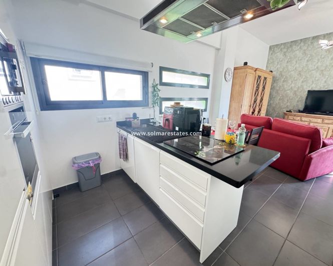 Image No.8-2 Bed Bungalow for sale