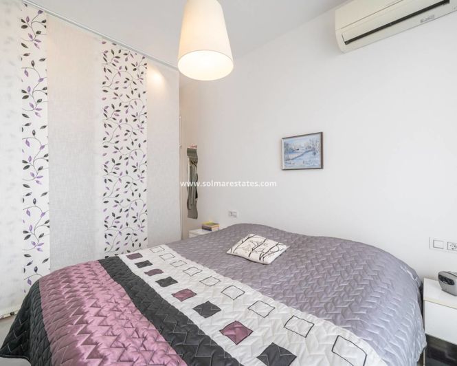 Image No.17-2 Bed Villa for sale