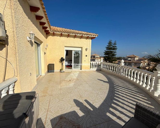 Image No.21-3 Bed Villa for sale