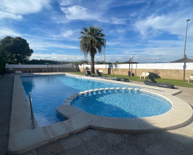 Image No.18-3 Bed Villa for sale