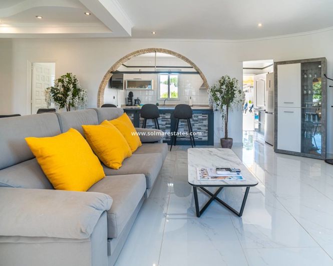 Image No.12-3 Bed Villa for sale