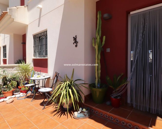 Image No.27-3 Bed House for sale