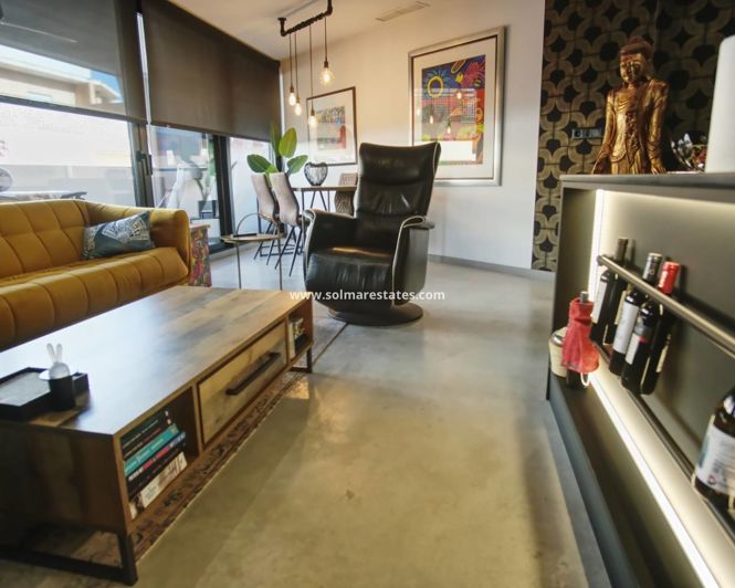 Image No.18-2 Bed Apartment for sale