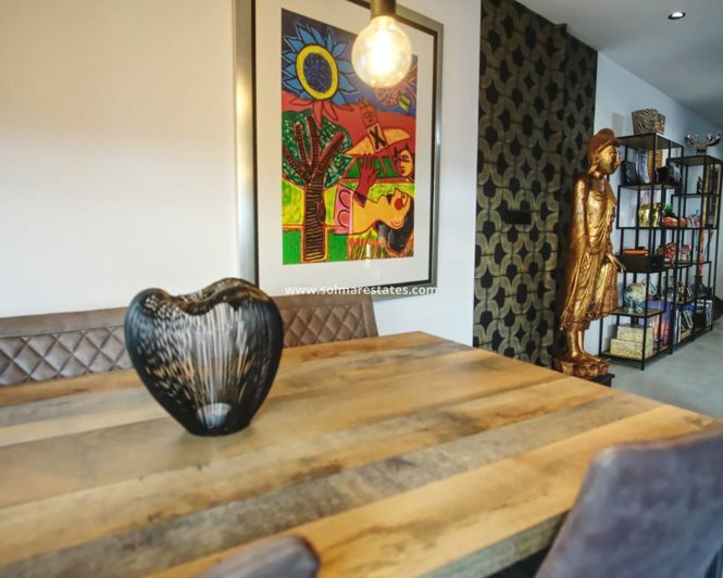 Image No.19-2 Bed Apartment for sale