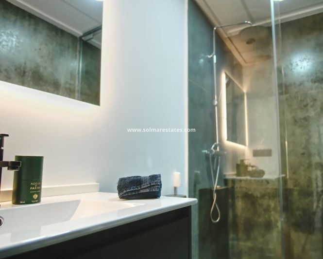 Image No.27-2 Bed Apartment for sale