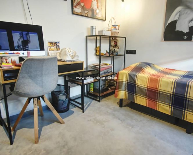 Image No.30-2 Bed Apartment for sale