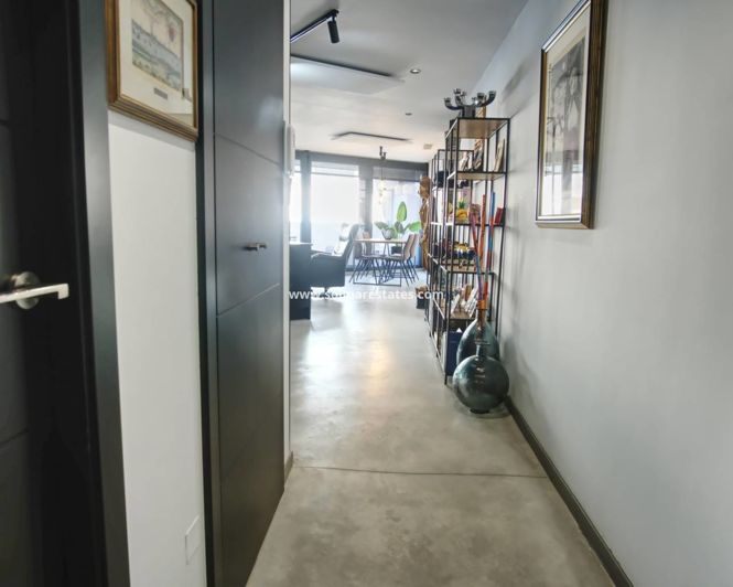 Image No.9-2 Bed Apartment for sale