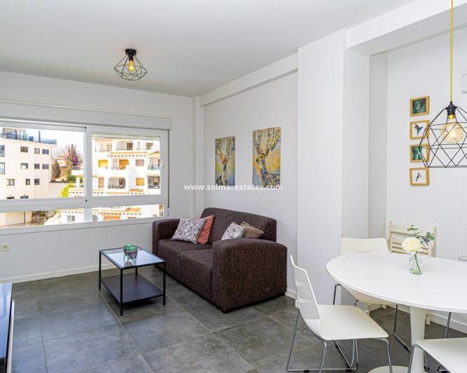 Image No.10-3 Bed Apartment for sale