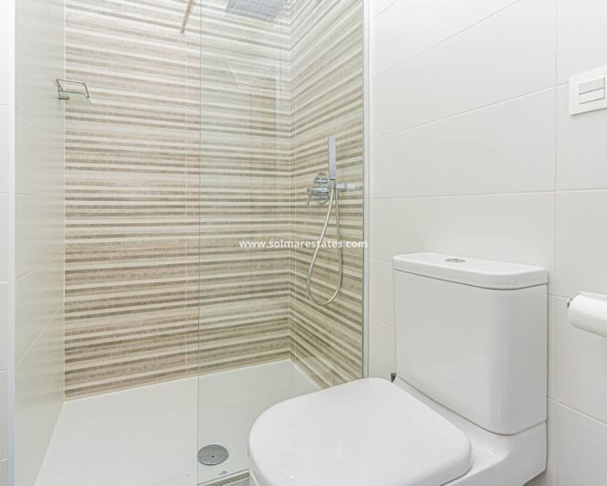 Image No.37-3 Bed Apartment for sale