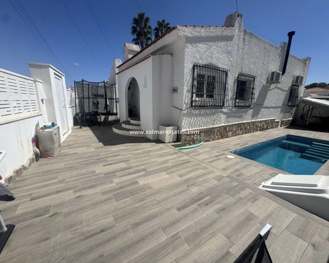 Image No.1-2 Bed Villa for sale