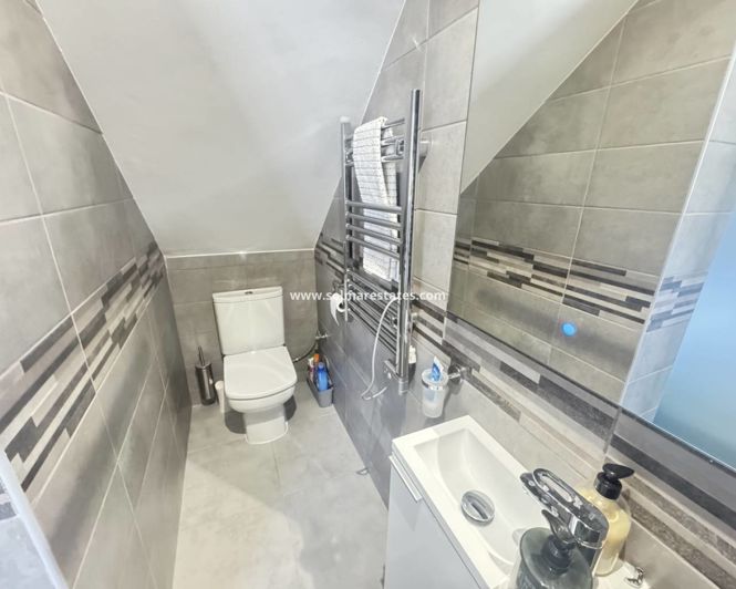 Image No.19-2 Bed Villa for sale