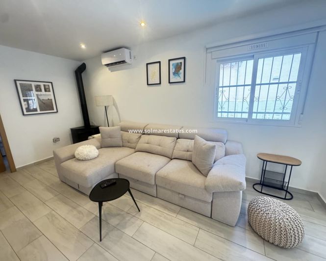 Image No.4-2 Bed Villa for sale