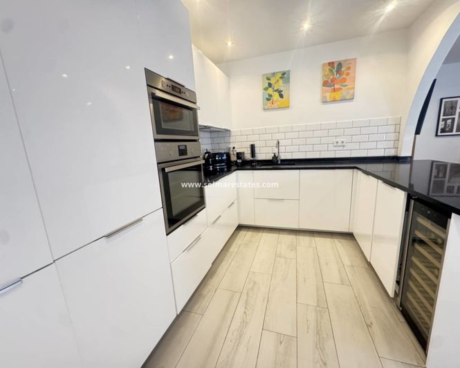 Image No.9-2 Bed Villa for sale