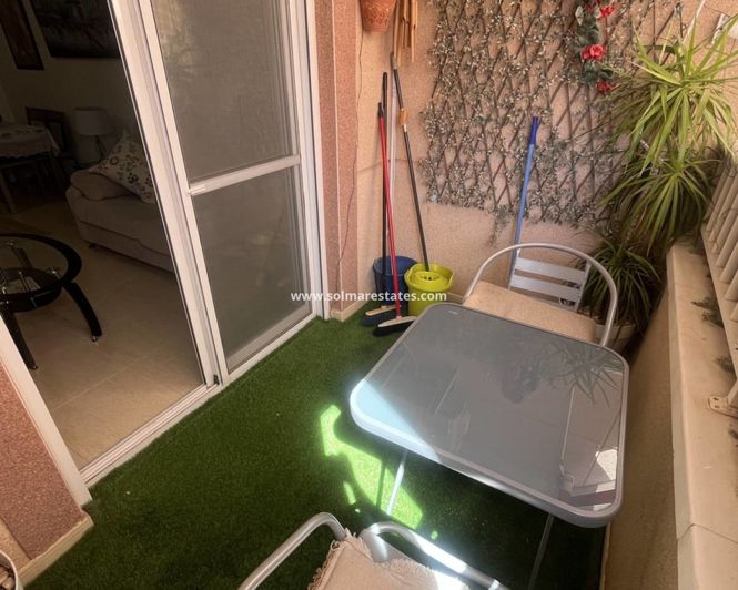 Image No.23-2 Bed Apartment for sale