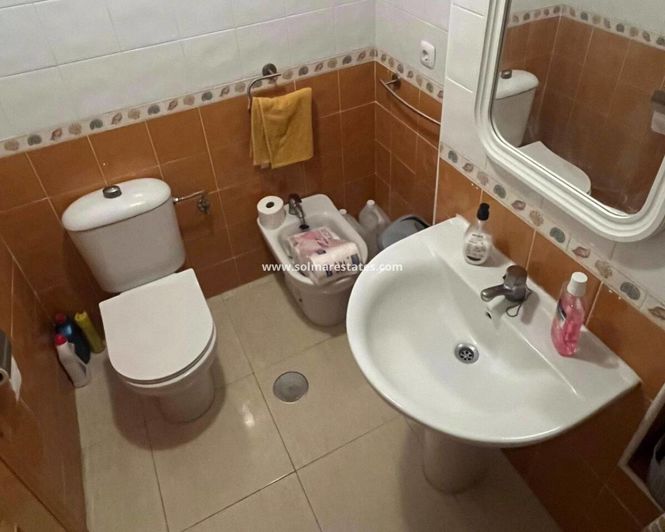 Image No.24-2 Bed Apartment for sale