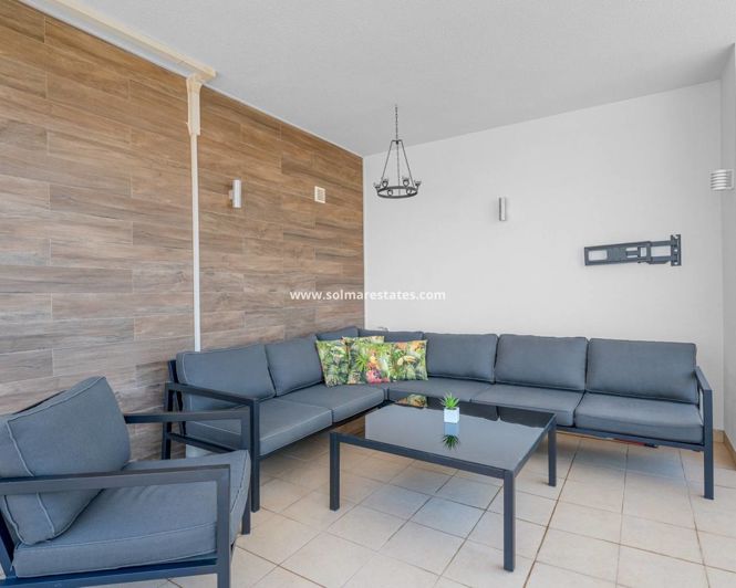 Image No.37-3 Bed Townhouse for sale