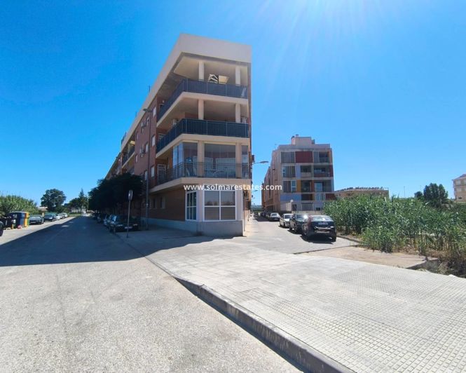 Image No.1-2 Bed Apartment for sale