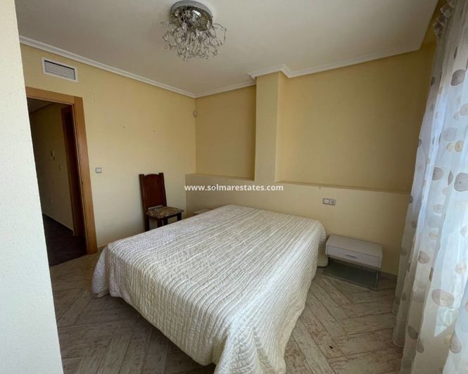 Image No.12-4 Bed Villa for sale