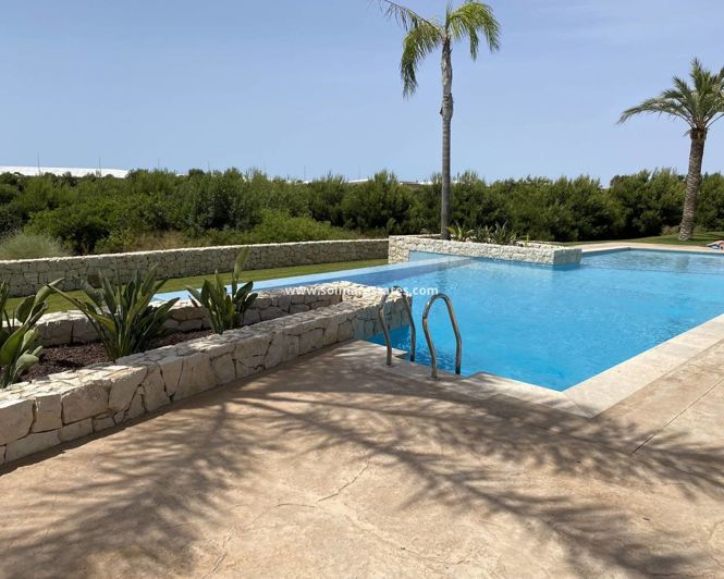 Image No.29-3 Bed Villa for sale