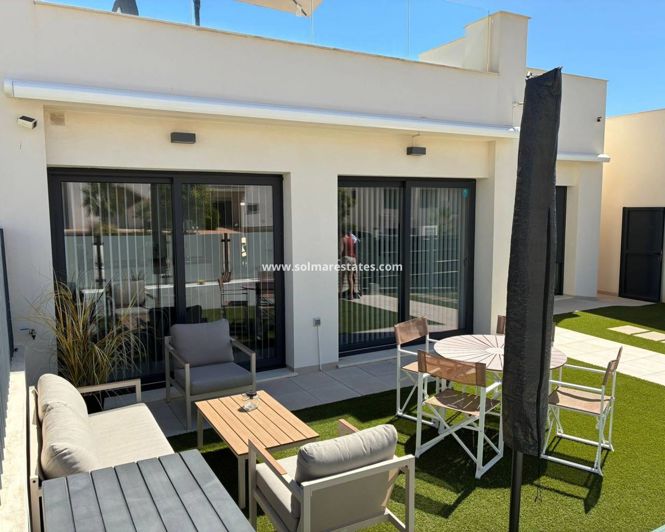 Image No.3-3 Bed Villa for sale