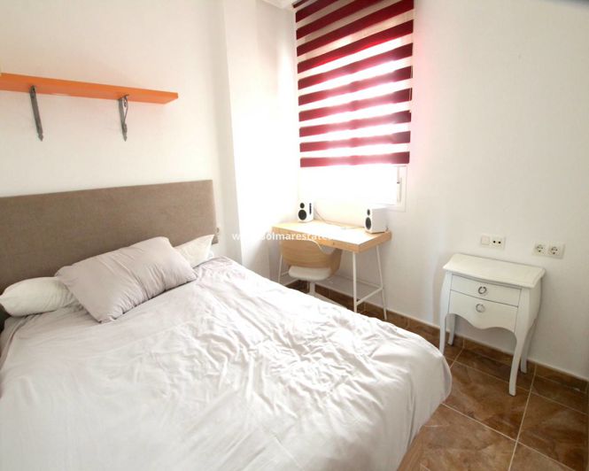 Image No.21-2 Bed Apartment for sale