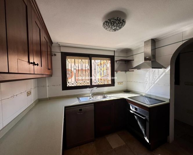 Image No.6-4 Bed Villa for sale