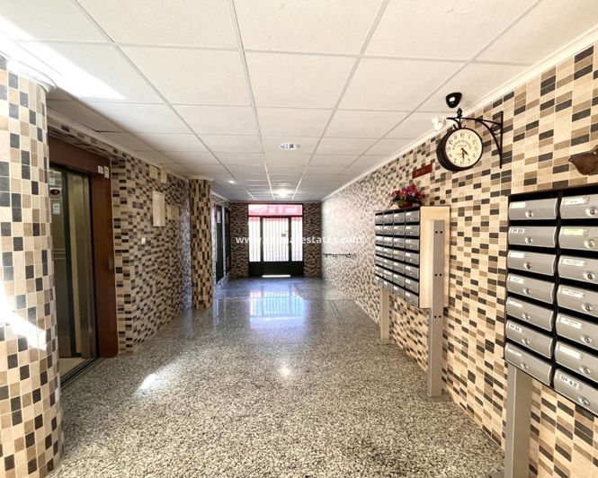 Image No.24-2 Bed Apartment for sale