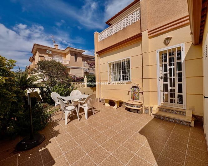 Image No.20-3 Bed House for sale