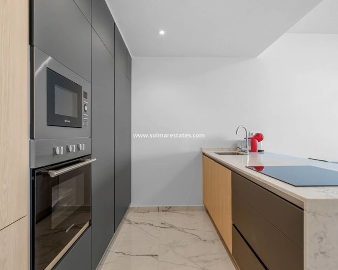 Image No.17-2 Bed Apartment for sale