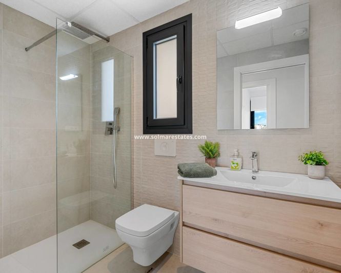 Image No.27-2 Bed Apartment for sale