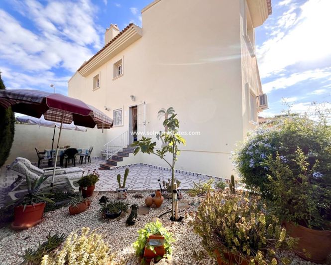 Image No.20-2 Bed Apartment for sale