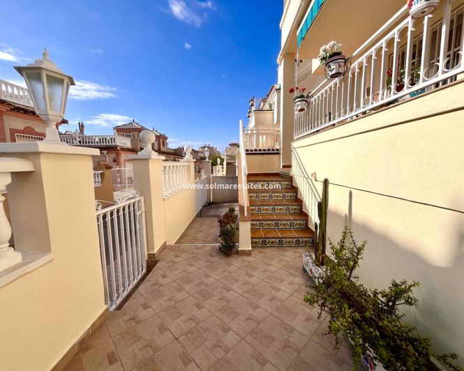 Image No.28-2 Bed Apartment for sale